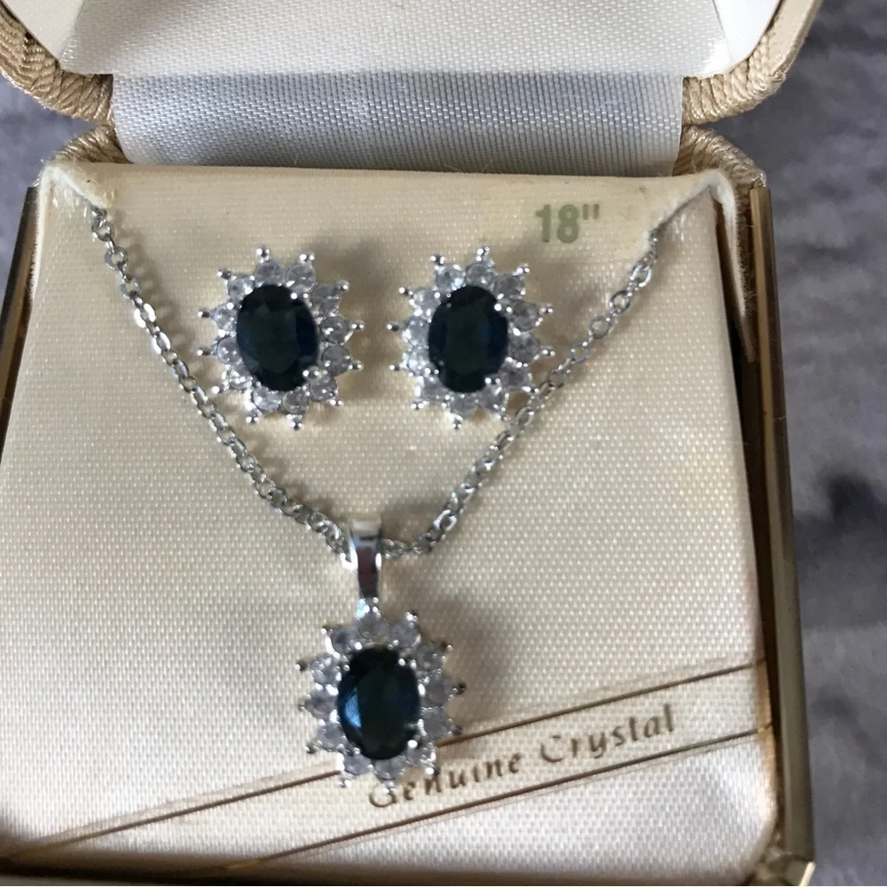 Investments‎ Crystal Sapphire Necklace and Earrings Gift Box Set Genuine